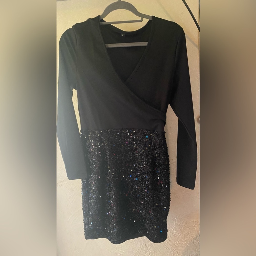 Long Sleeve Black Dress